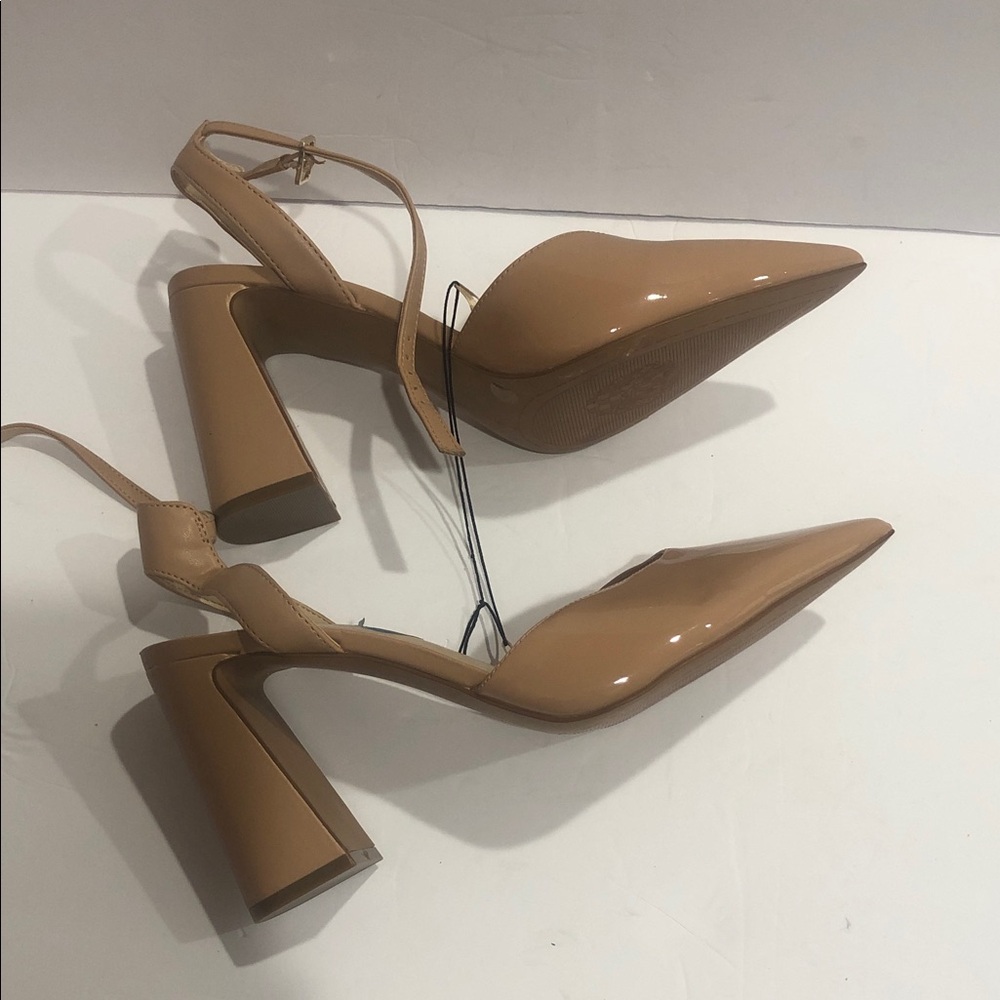 Vince Camuto Ambrei tan‎ patent block heel Sandal heels size 10 brand new - Picture 7 of 15